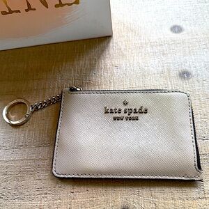 Kate Spade New York Beige Black Slim Card Holder Multi Pocket Zip Key Chain 5”